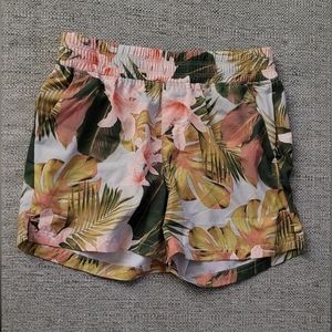 Old Navy tropical floral shorts, girls size 10-12, brown pink